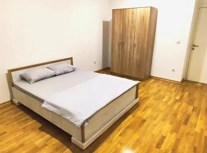 アパート Lux Ub Ub