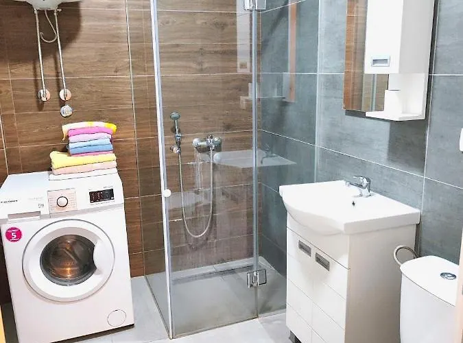 Lux Ub アパート Ub